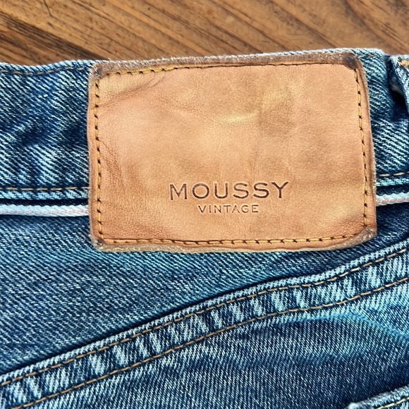 High wasted denim shorts - Picture 3 of 6